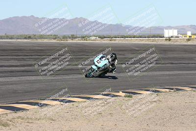 media/Jan-16-2026-CVMA Friday Practice (Fri) [[6f2bf47531]]/5-Racer 4-Trackday1/Session 2 (Bowl)/